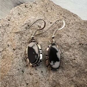 ❤️ Signed Native Calvin Johnson White Buffalo 925 Navajo Dangle Earrings 1.45”L